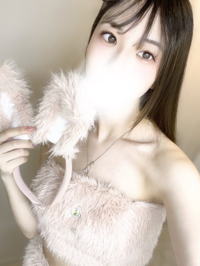 しおん 色白美乳超激カワ(受付超イチオシ)さんの写真